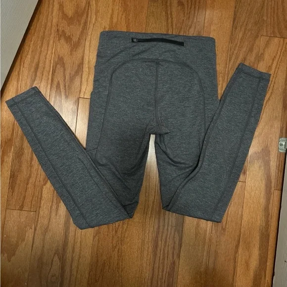 lululemon leggings size 4 - Picture 5 of 5